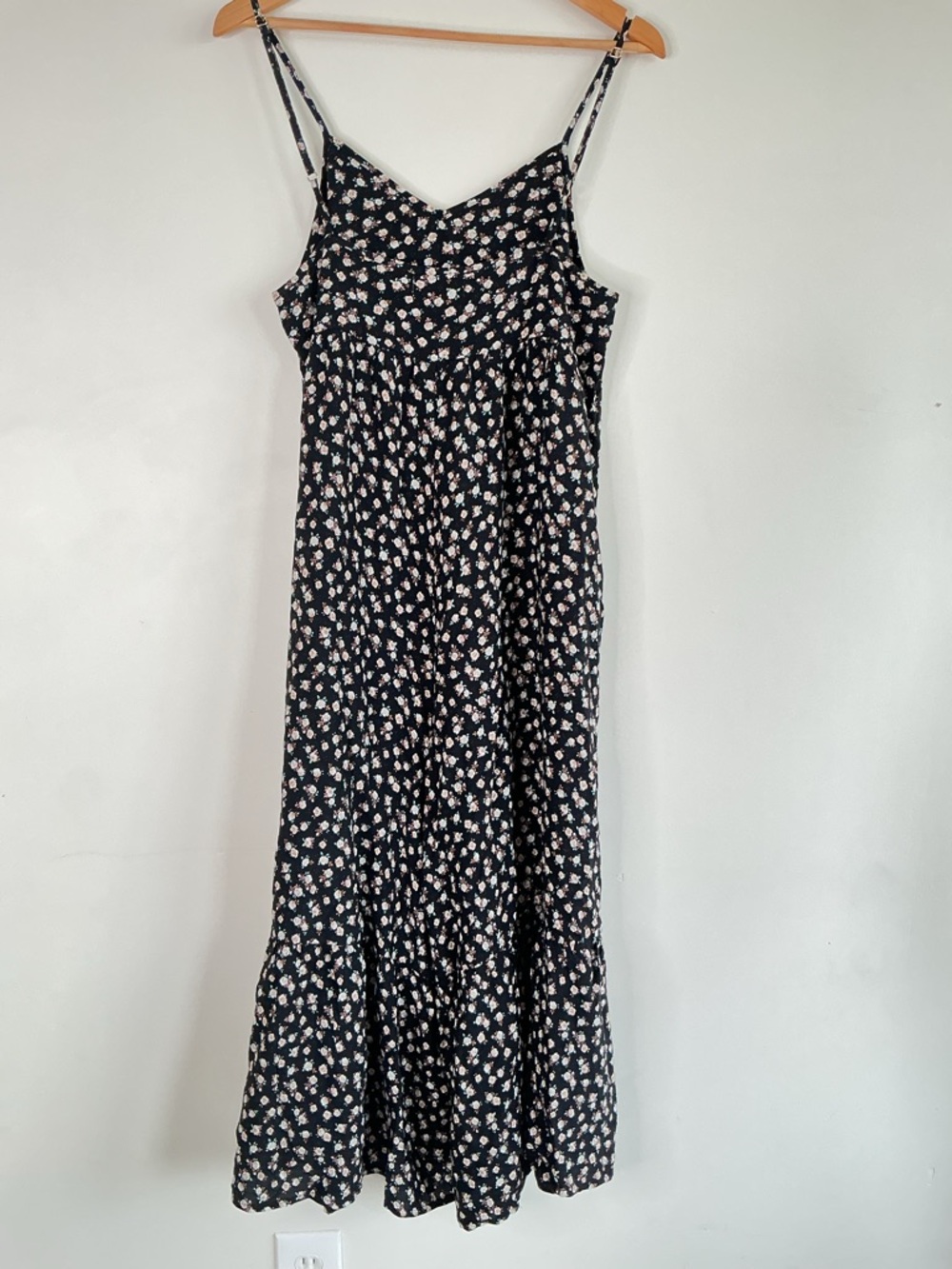 Natural Life Black Floral Cami Wide Leg Boho Romper Sleeveless Small - Picture 6 of 6